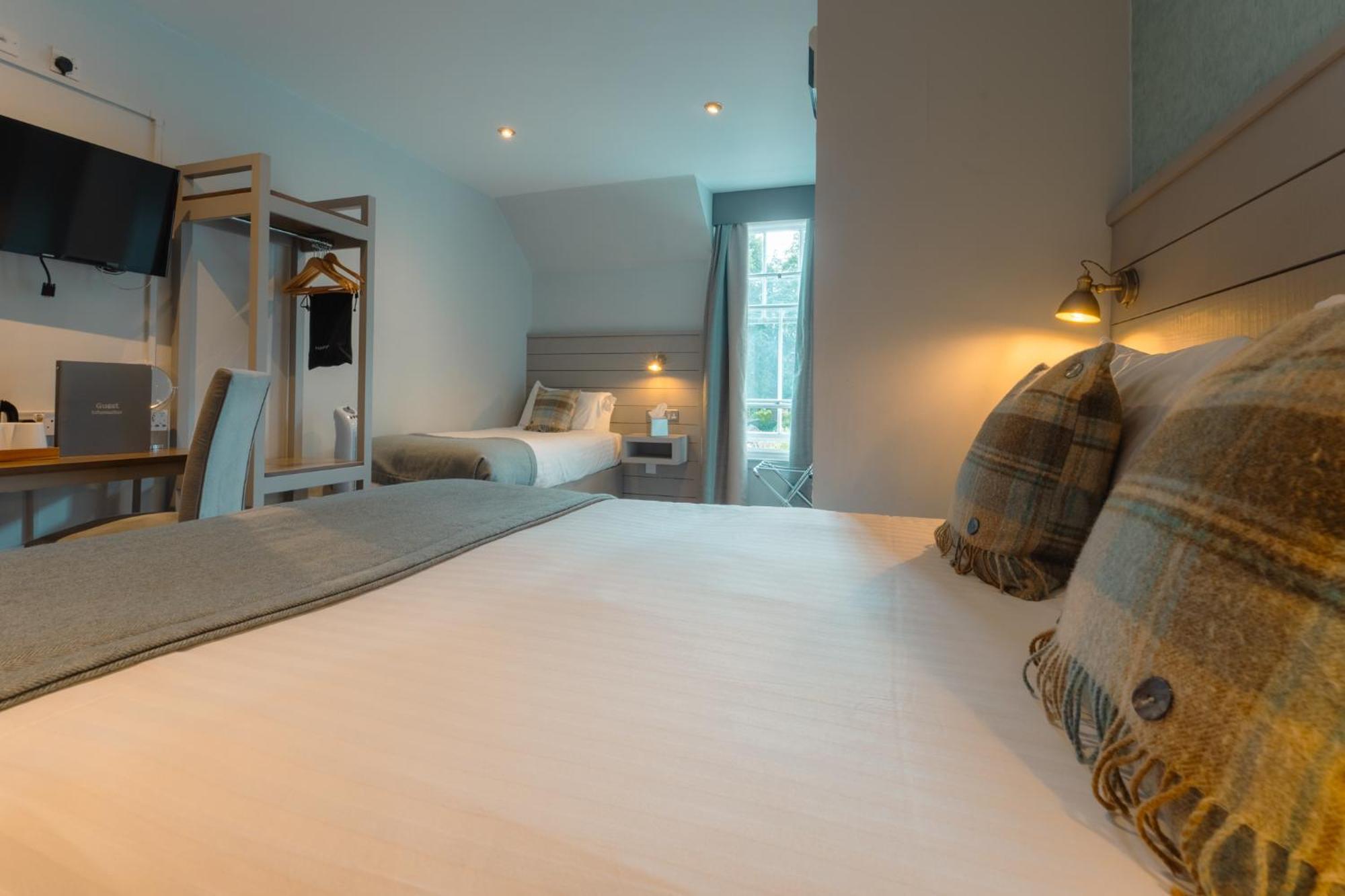 West Port Hotel Linlithgow Dış mekan fotoğraf