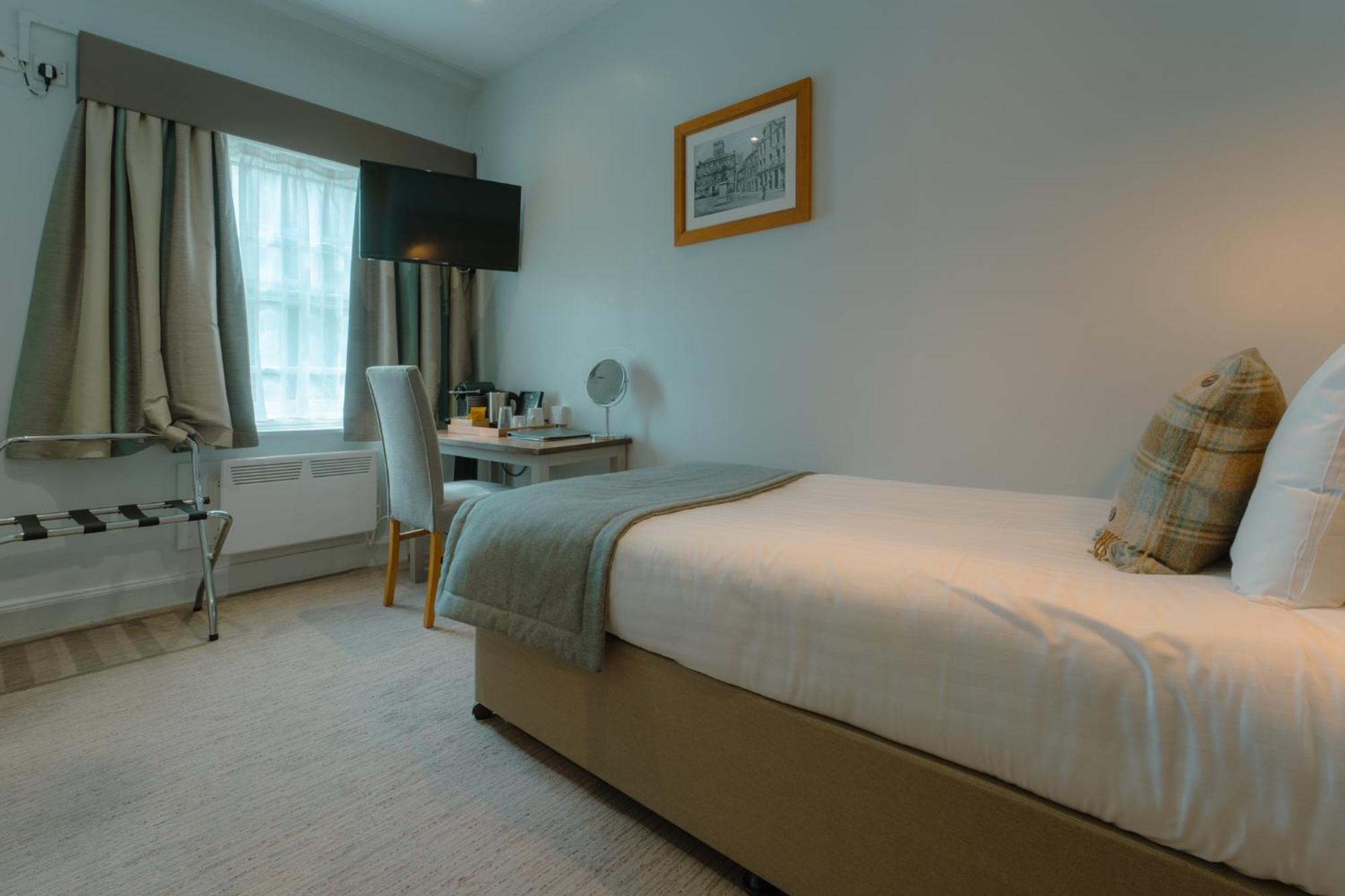 West Port Hotel Linlithgow Dış mekan fotoğraf