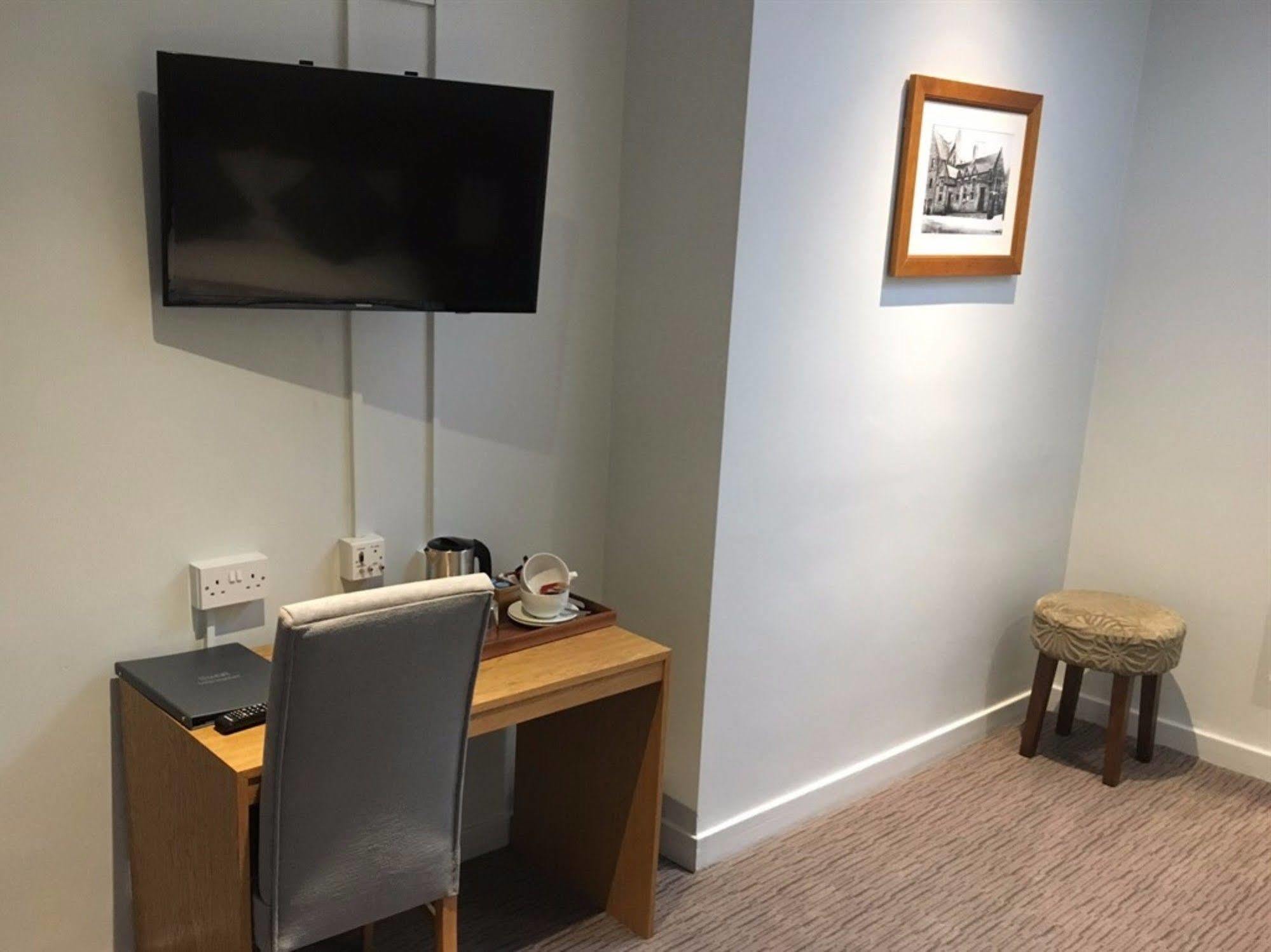 West Port Hotel Linlithgow Dış mekan fotoğraf