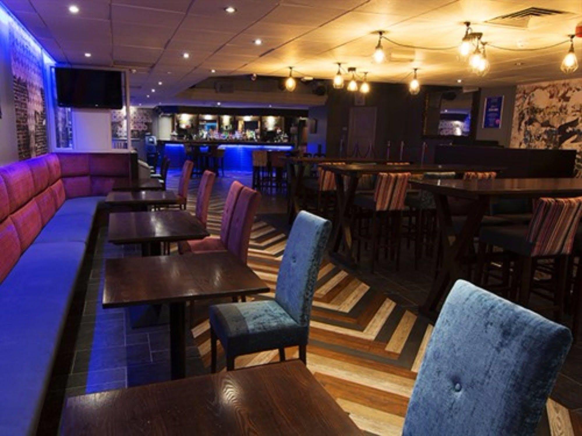 West Port Hotel Linlithgow Dış mekan fotoğraf